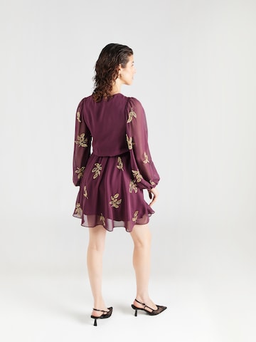 Maya Deluxe Jurk in Rood