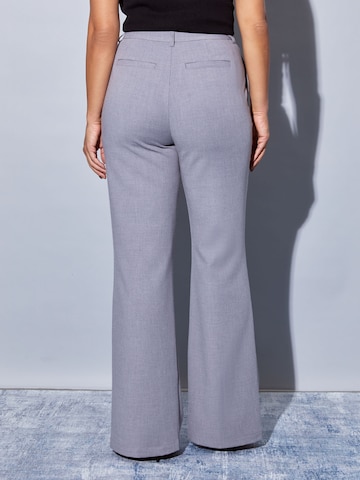 ABOUT YOU x Iconic by Tatiana Kucharova Loose fit Trousers with creases 'Madlen' in Grey