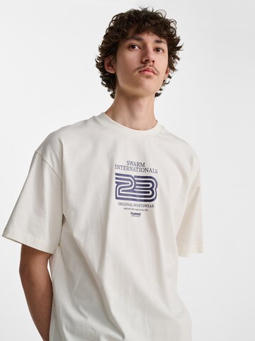 T-Shirt Hummel en blanc