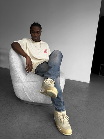 Kleidermafia Shirt 'Art Dept' in White