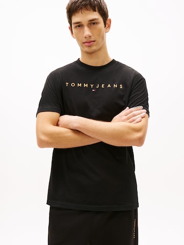 Tommy Jeans Shirt in Black: front