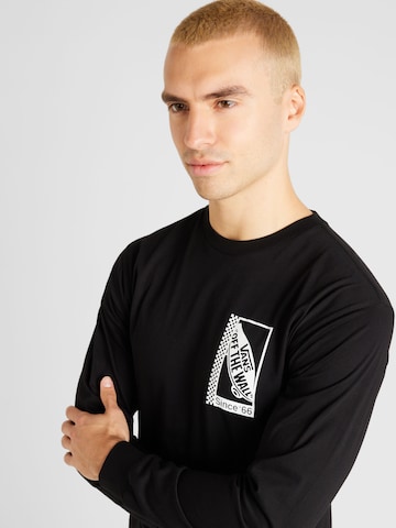 VANS T-shirt 'TECH' i svart