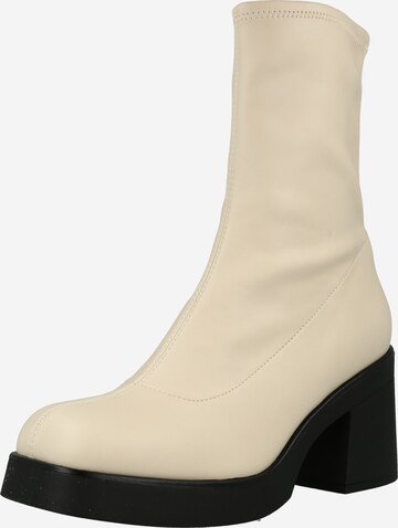 CALL IT SPRING Ankle Boots in Beige: front