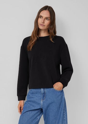 s.Oliver Sweatshirt in Zwart: voorkant