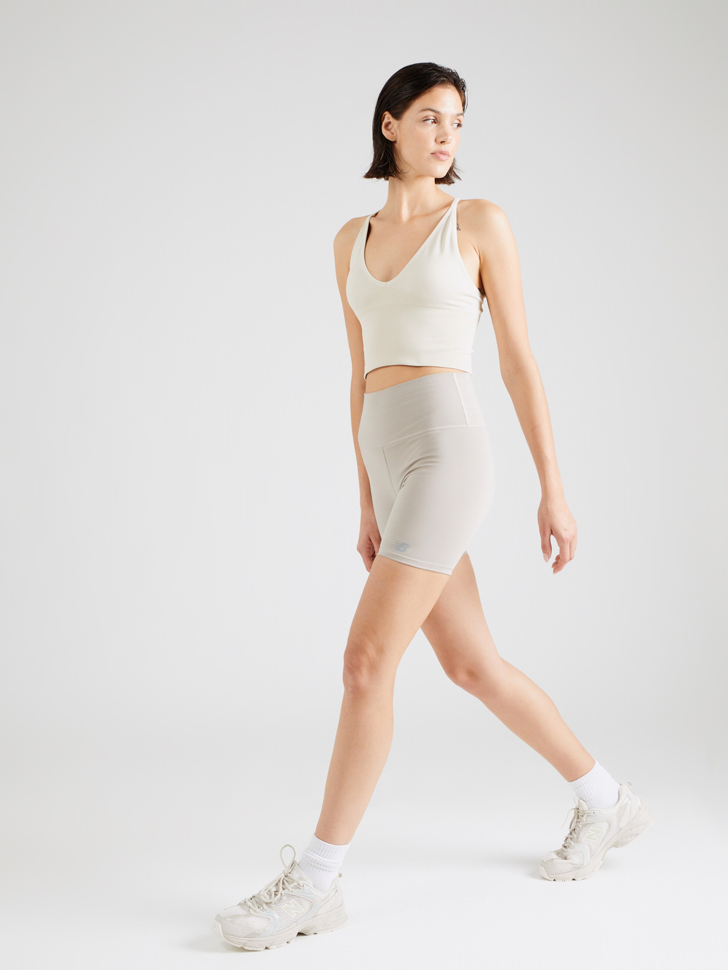 new balance Shorts running en rebajas para mujeres Comprar online ABOUT YOU