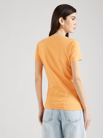 GUESS Тениска в оранжево