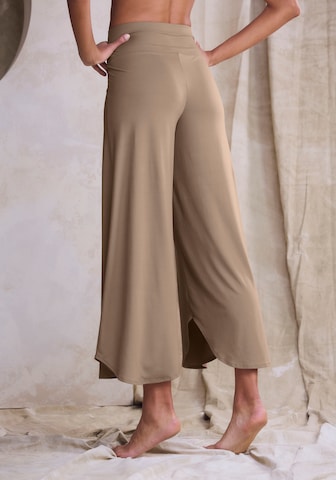 LASCANA Wide Leg Pyjamahose in Grau