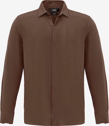 AntiochRegular Fit Košulja - smeđa boja: prednji dio