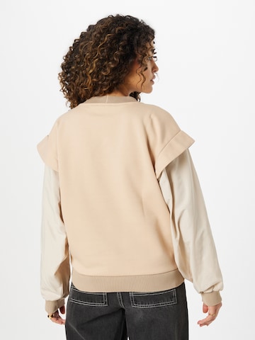 Sisley Sweatshirt in Beige