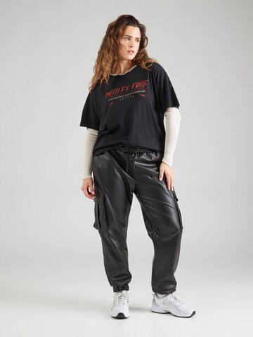 Noisy May Curve - Camiseta 'NMIDA' en negro