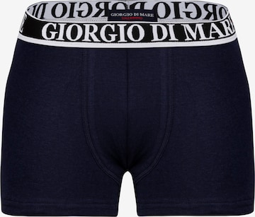 Boxeri de la Giorgio di Mare pe negru