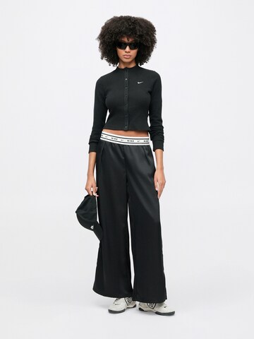 Nike Sportswear Kardigan 'CHILL' w kolorze czarny