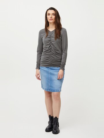 T-shirt 'Lippa' PULZ Jeans en gris