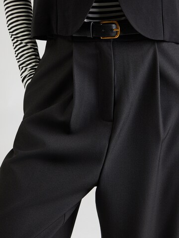 ABOUT YOU Широкий Брюки со складками 'Rachel' в Черный