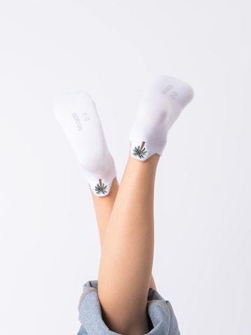 Occulto Socks 'Luca' in White: front