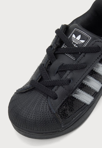 ADIDAS ORIGINALS Sneakersy 'Superstar II' w kolorze czarny