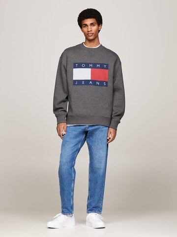 Tommy Jeans Sweatshirt in Grau