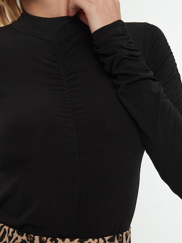 Trendyol Rövid body - fekete