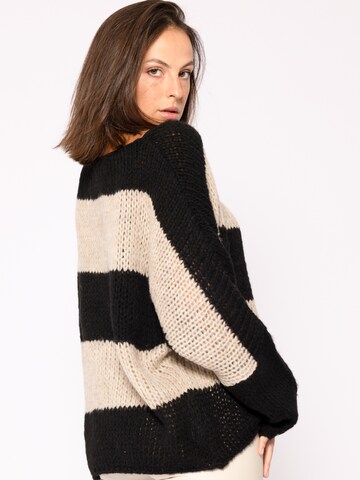 Pullover extra large di SASSYCLASSY in nero