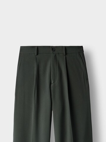 Burocs Loose fit Pleat-Front Pants in Grey