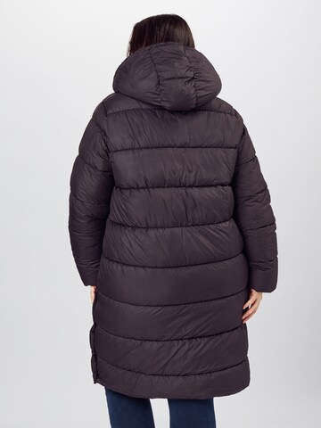 ONLY Carmakoma Zimní kabát 'New Cammie' – černá