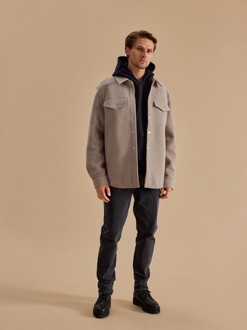 DAN FOX APPAREL Between-Season Jacket 'Arda' in Beige