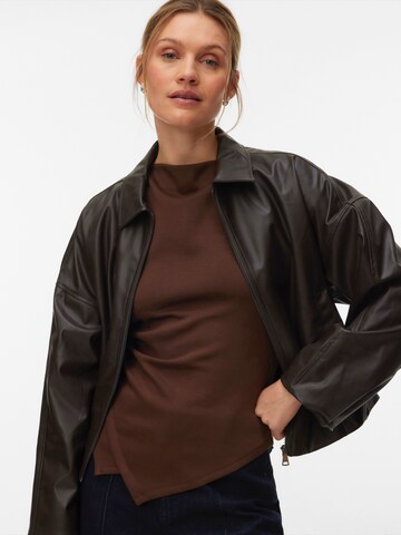 VERO MODA Tussenjas 'VMPolly' in Bruin: voorkant