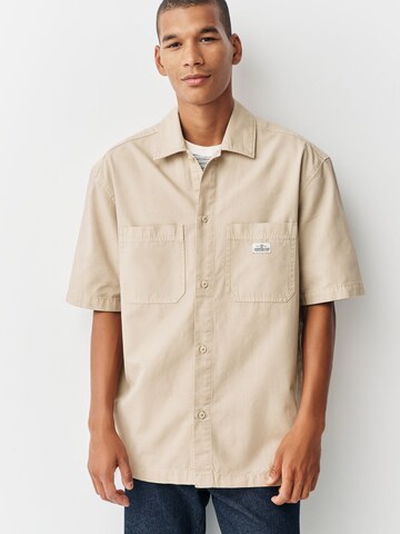 Next Regular Fit Hemd in Beige: Vorderseite