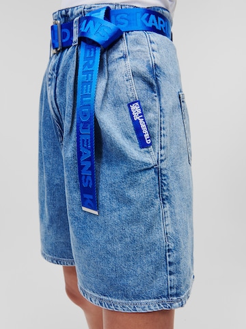 Loosefit Jeans con pieghe di KARL LAGERFELD JEANS in blu