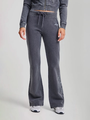 Bootcut Pantaloni de la Ed Hardy pe negru: față