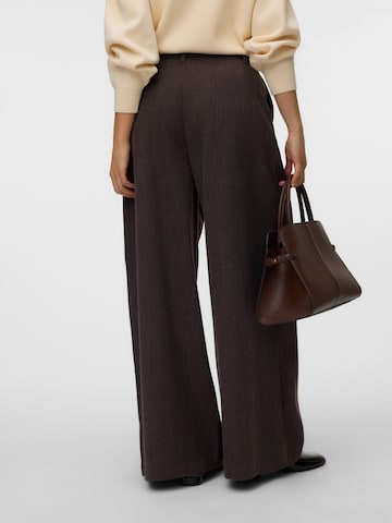 Wide leg Pantaloni cutați 'VMBestie' de la VERO MODA pe maro