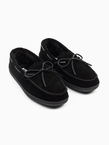 Minnetonka - Mocasines 'Pileline' en negro