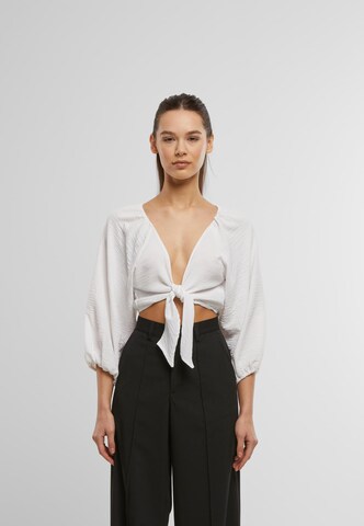 Urban Classics - Blusa en blanco