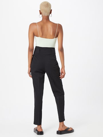 Y.A.S Regular Pleat-Front Pants in Black