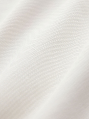 T-Shirt Next en blanc