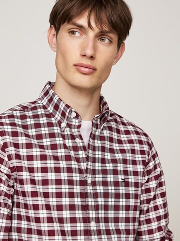 TOMMY HILFIGER Regular fit Button Up Shirt 'Oxford' in Red