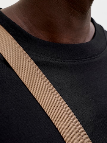 JACK & JONESMajica 'JCOBIARRITZ' - crna boja