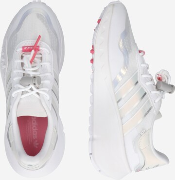 Baskets basses 'Choigo' ADIDAS ORIGINALS en blanc