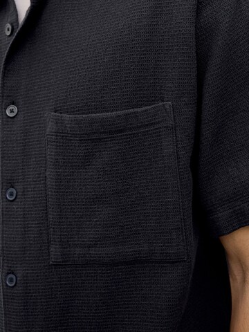 JACK & JONES Regular fit Button Up Shirt in Black