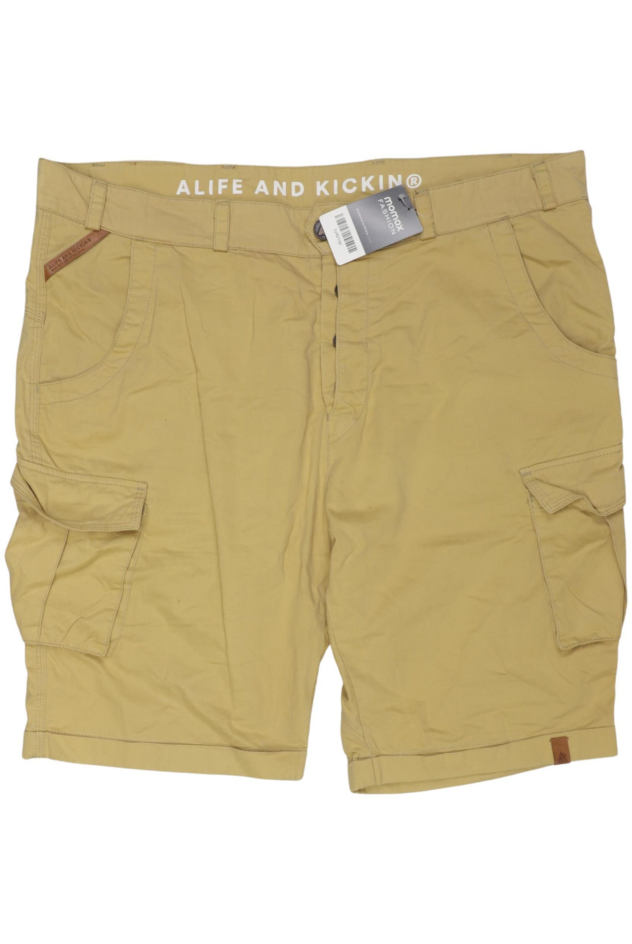alife & kickin Shorts 38 in Beige: Vorderseite