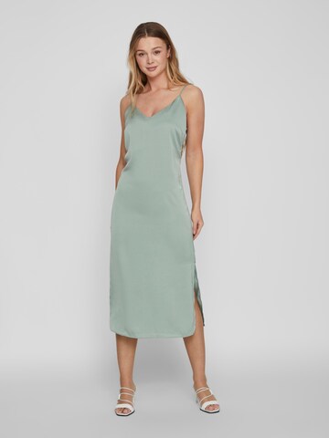 Vila Petite Dress in Green: front