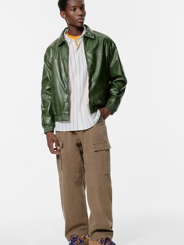 Veste mi-saison Pull&Bear en vert : devant
