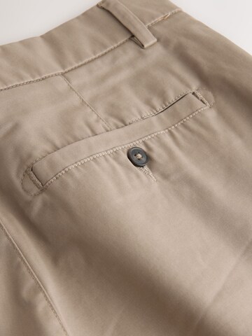 Next Normalny krój Chinosy w kolorze brązowy
