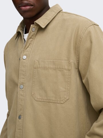 Coupe regular Chemise business 'ONSTimes' Only & Sons en beige