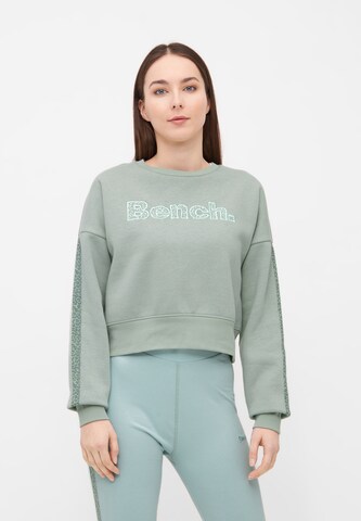 BENCH Sweatshirt in Grün: Vorderseite