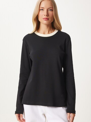 Happiness İstanbul Tričko - Čierna