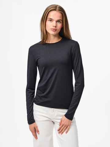 T-shirt 'PCFylla' PIECES en noir : devant