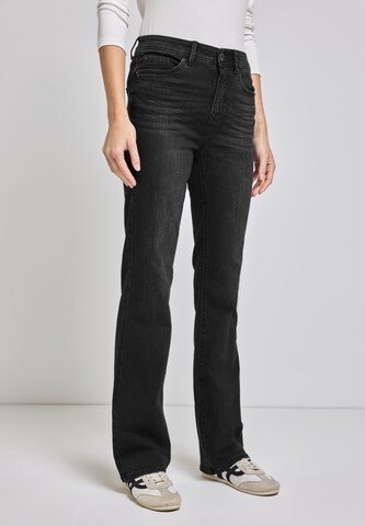 STREET ONE Flared Jeans in Schwarz: Vorderseite
