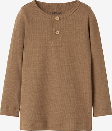 NAME IT Футболка 'NMMKAB' в Коричневый: спереди