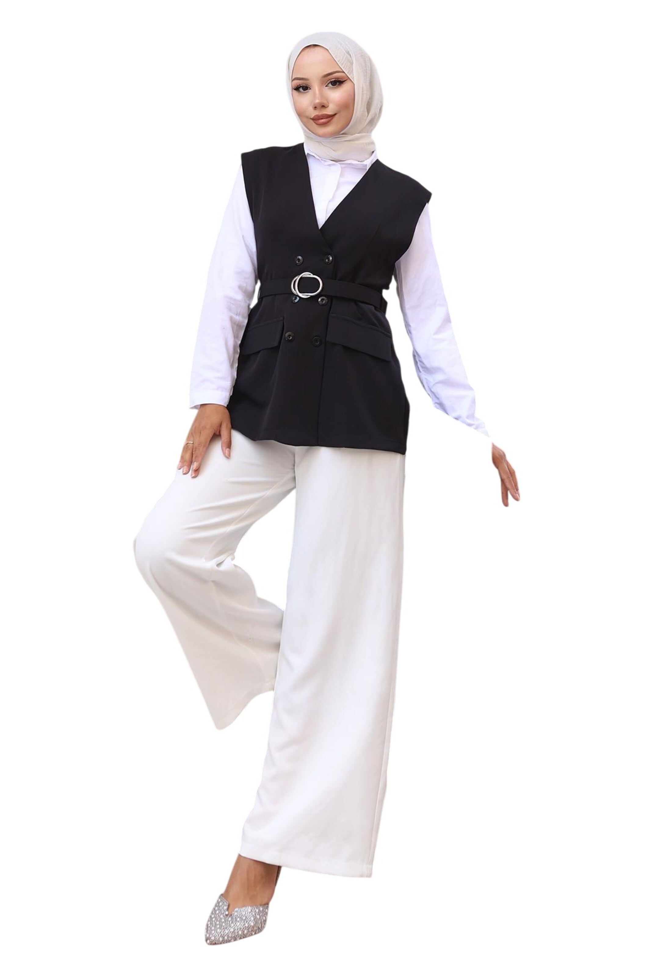 MODAMIHRAM Hosenanzug in Schwarz: Vorderseite